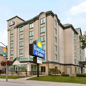 Hotel Days By Wyndham Centre St By The Falls ***