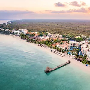 Resort Secrets Aura - Adults Only ****