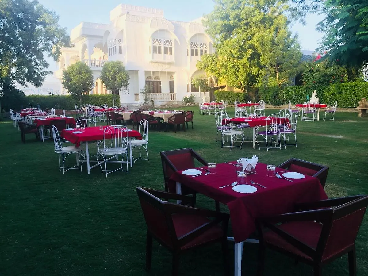Bonjour Paradise Resort Udaipur 3*,  Indien